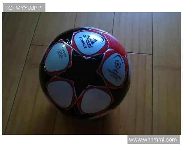 足球球星亲笔签名背后的感动故事与粉丝心声 足球球星亲笔签名背后的感动故事与粉丝心声