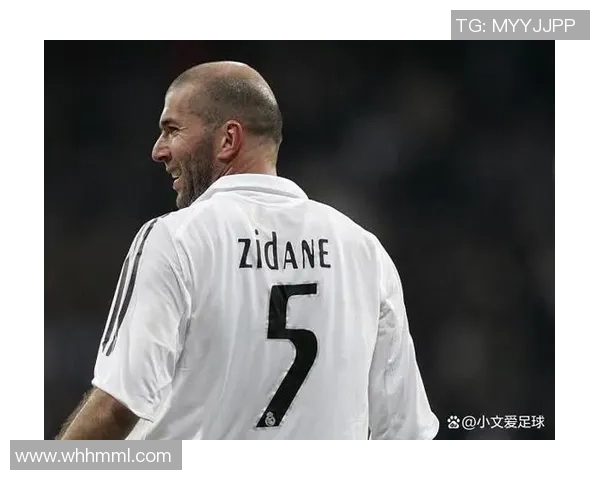 逆境中奋起的足球传奇球星用拼搏书写不屈与荣耀人生 逆境中奋起的足球传奇球星用拼搏书写不屈与荣耀人生